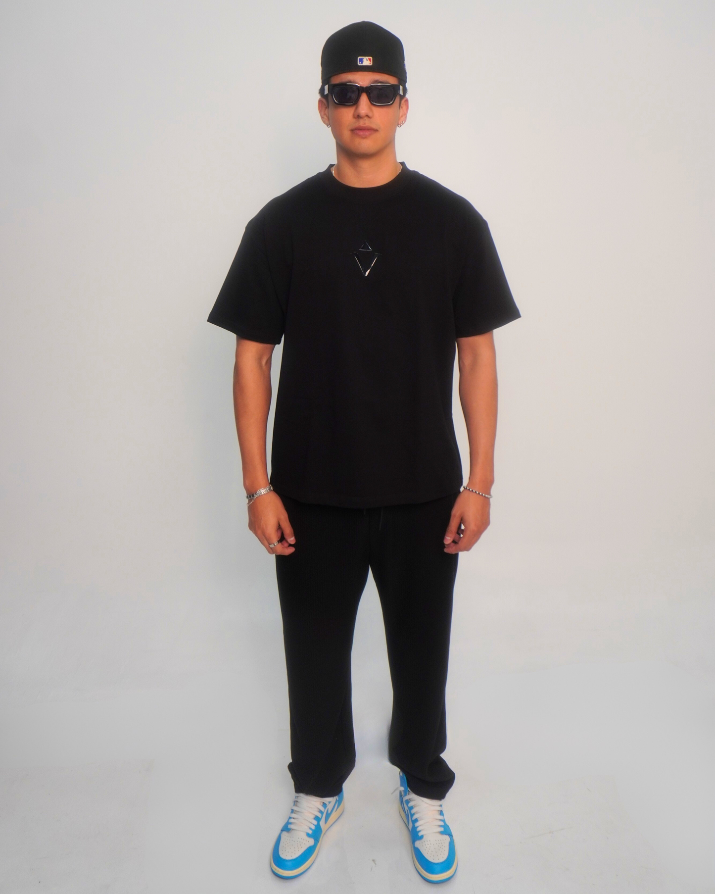 VNMOUS ESSENTIAL - THE PROCESS / DROP 001